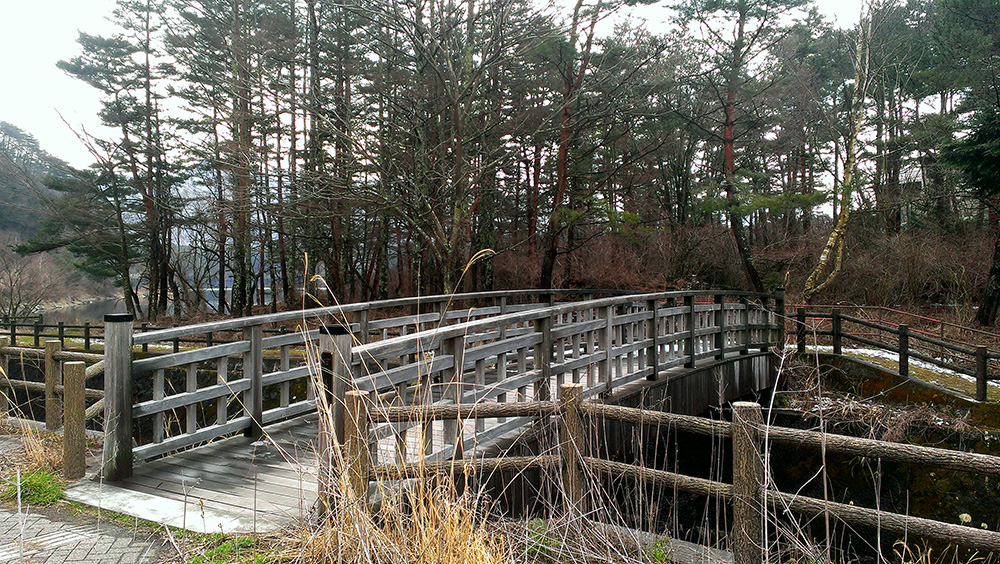 西湖畔周辺の橋